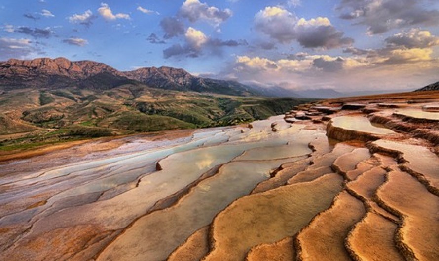 Badab-e Surt – Striking Terraced Hot Springs in Iran