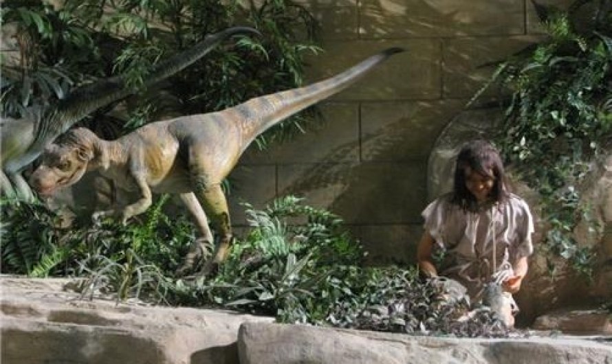 Humans And Dinosaurs Lived Side By Side