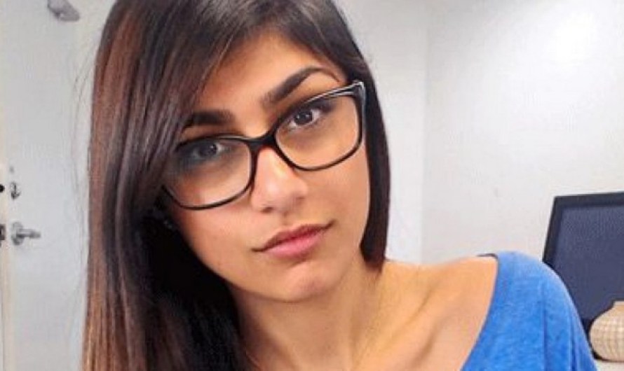 Mia Khalifa hot