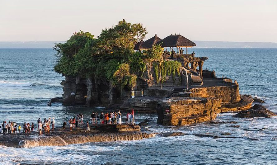 Tanah Lot Temple