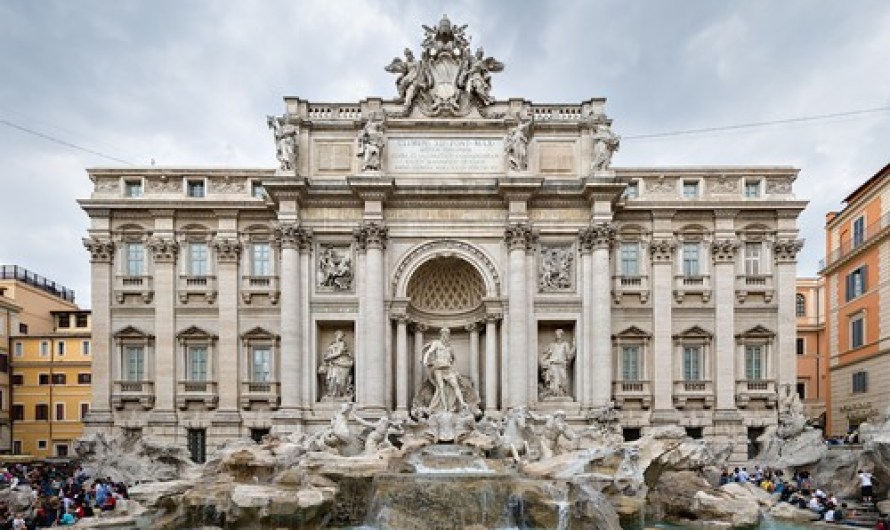 Trevi Fountain (Rome, Italy)